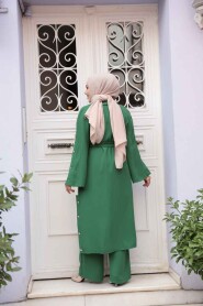 Modest Green Three Suit 7677Y - 4