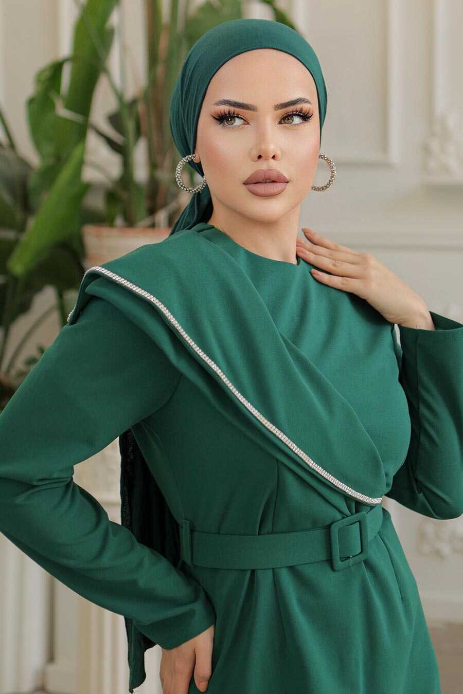  Emerald Green Modest Prom Dress 664ZY