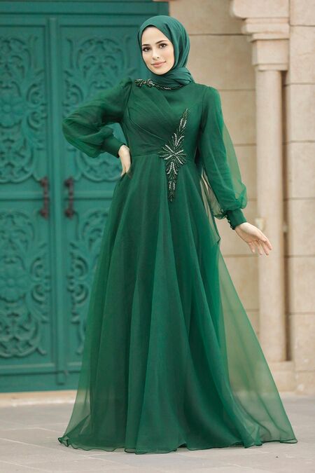 Emerald green dress on sale muslimah